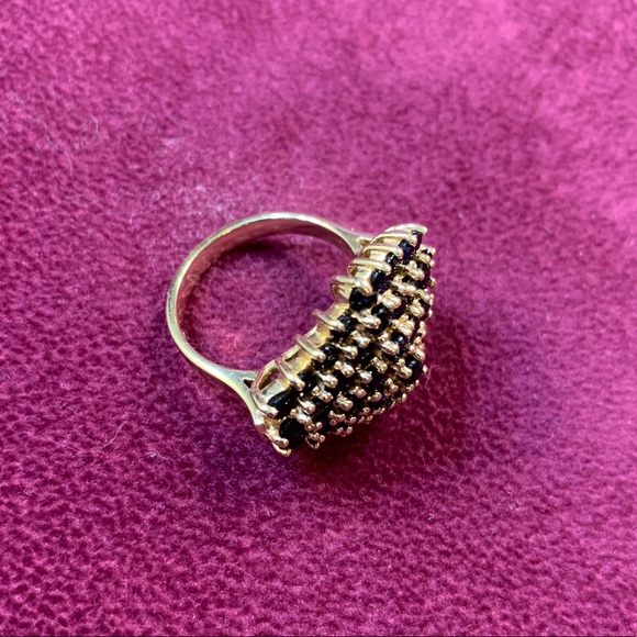 Kanchanaburi Sapphire Ring - Picture 3 of 6